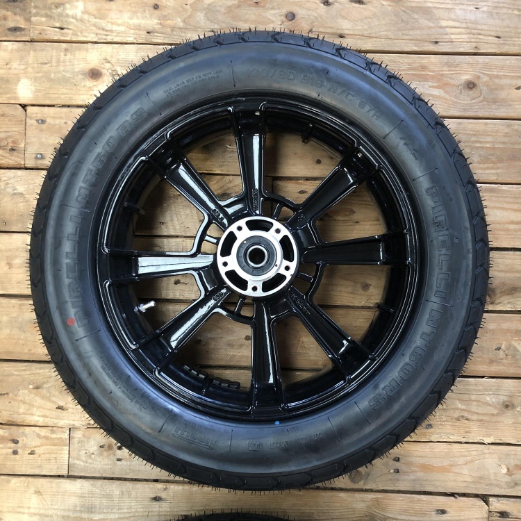 Indian Scout Bobber wheels and tyres - PDI mileage